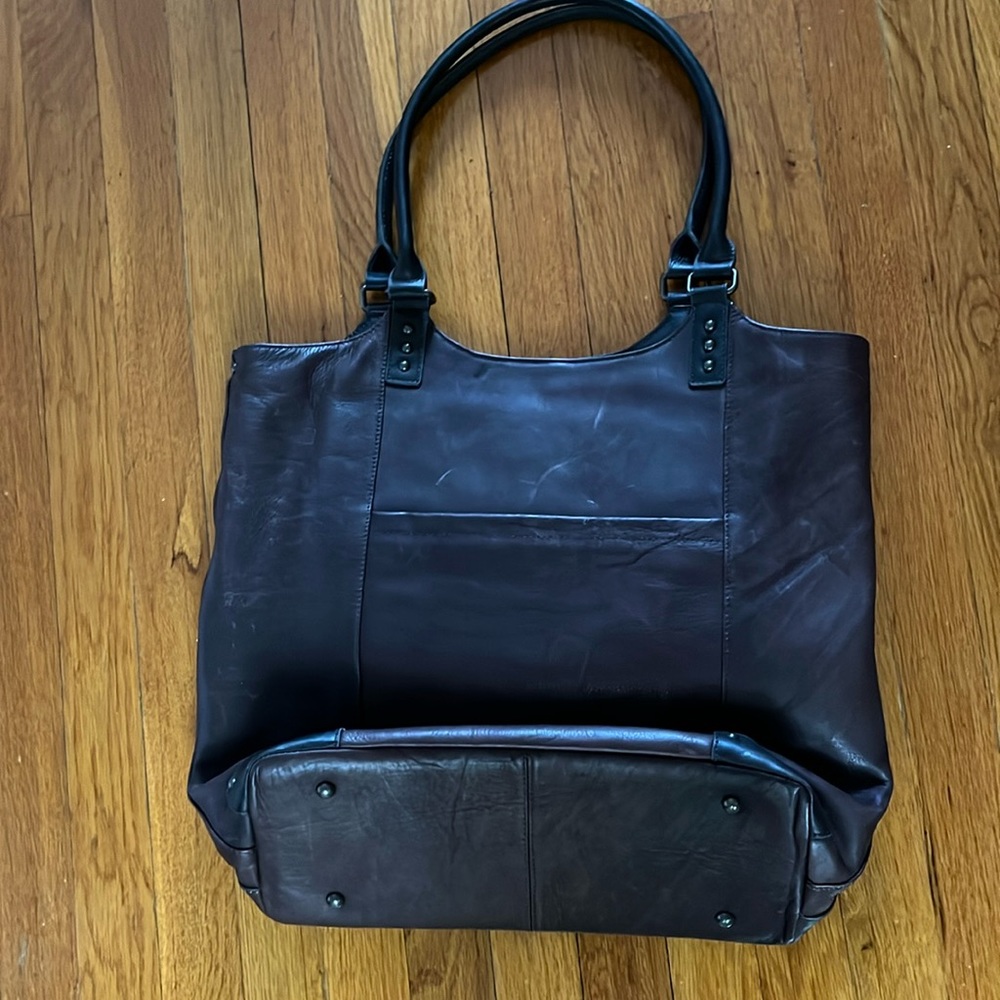SOLO Leather Laptop Bag. Vintage Collection.